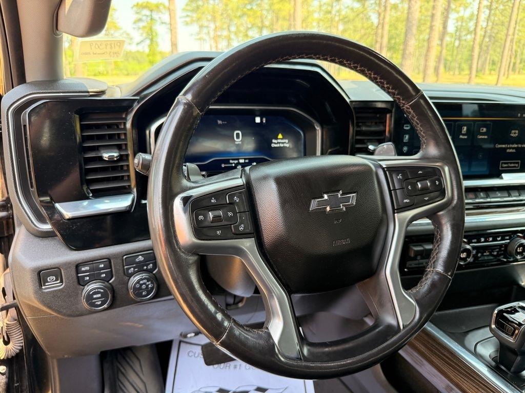 Chevrolet Silverado 1500 4WD Crew Cab 147" RST 2023