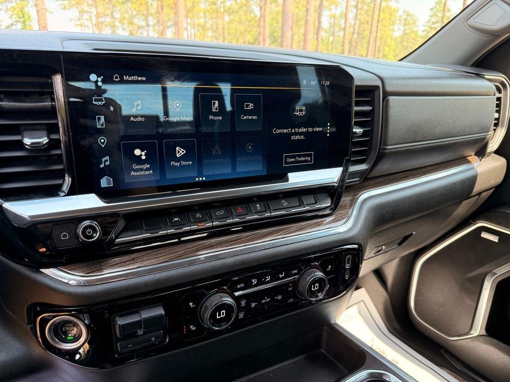 Chevrolet Silverado 1500 4WD Crew Cab 147" RST 2023