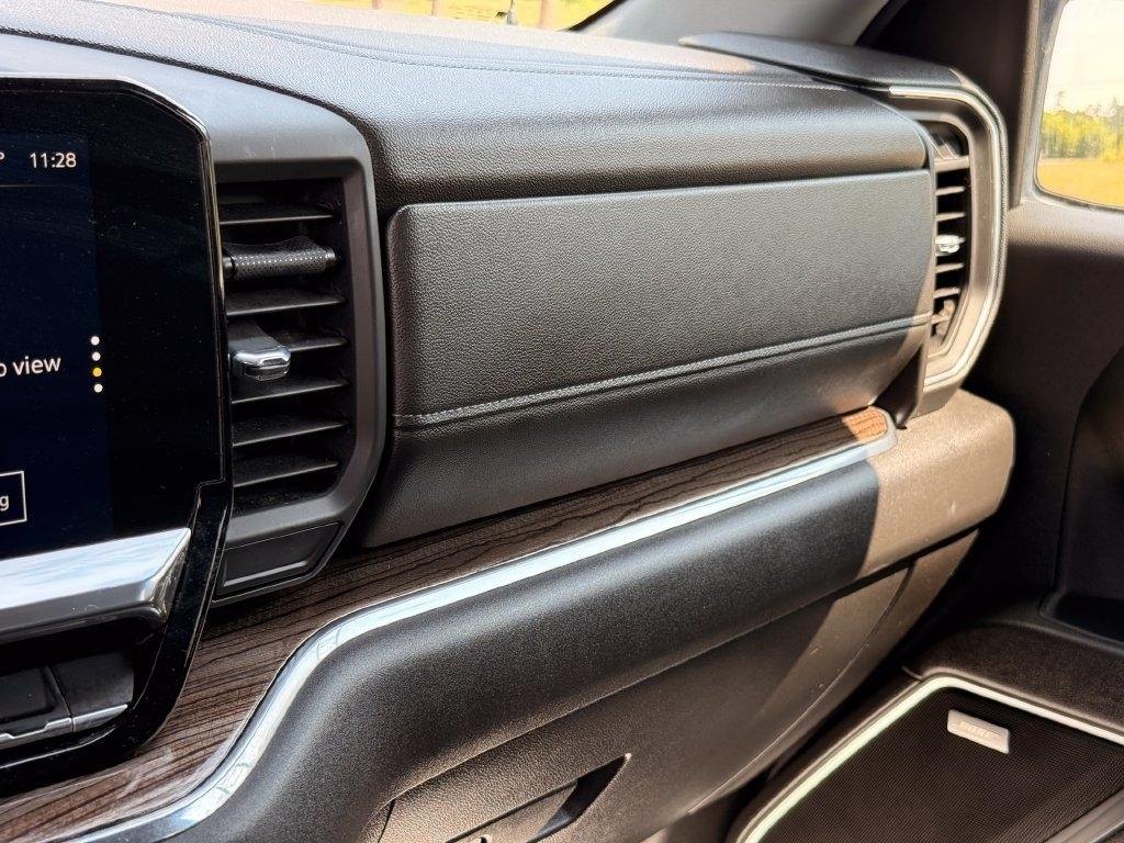 Chevrolet Silverado 1500 4WD Crew Cab 147" RST 2023