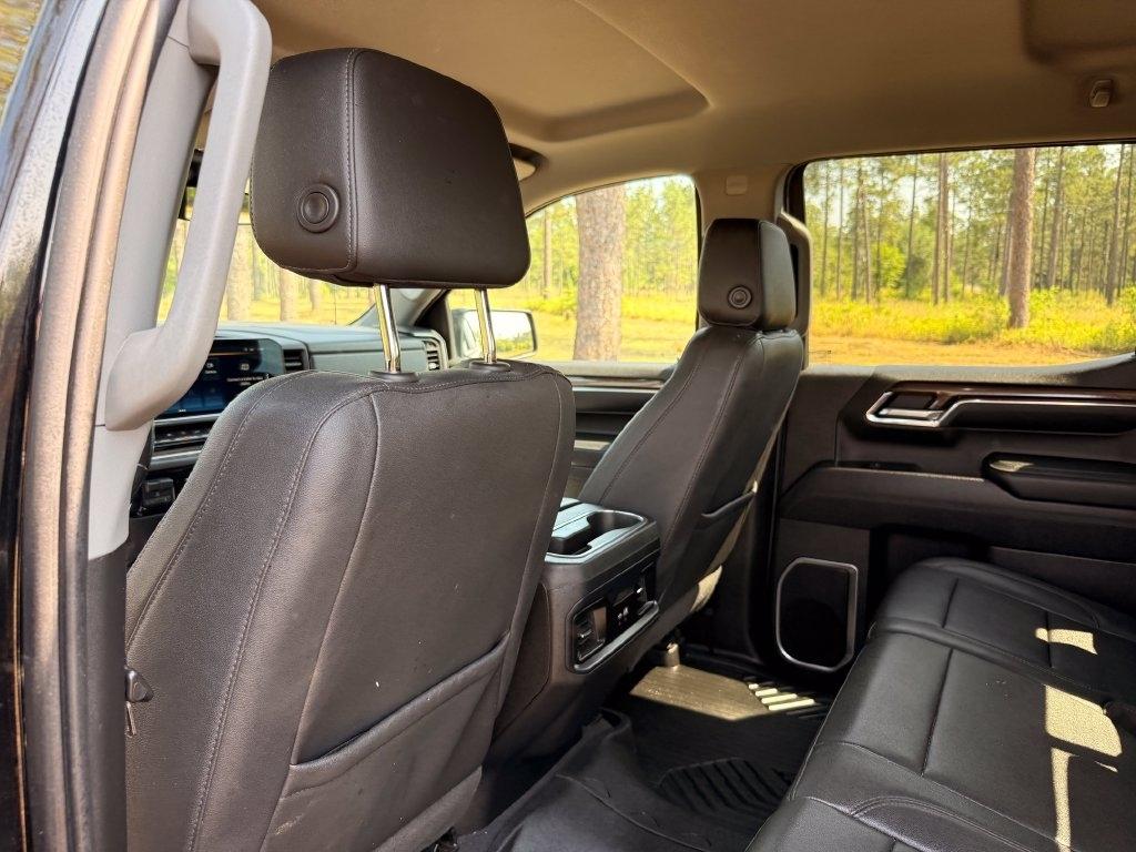 Chevrolet Silverado 1500 4WD Crew Cab 147" RST 2023