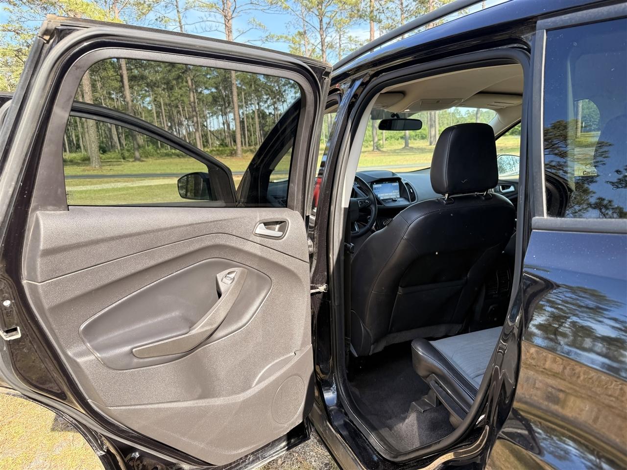 Ford Escape SE FWD 2019