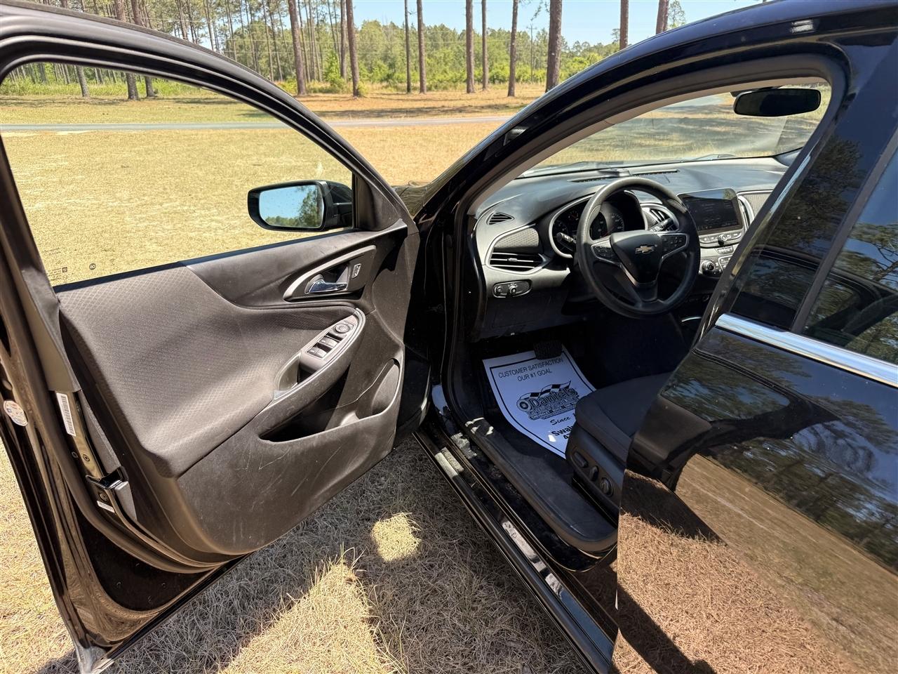 Chevrolet Malibu 4dr Sdn LT 2022