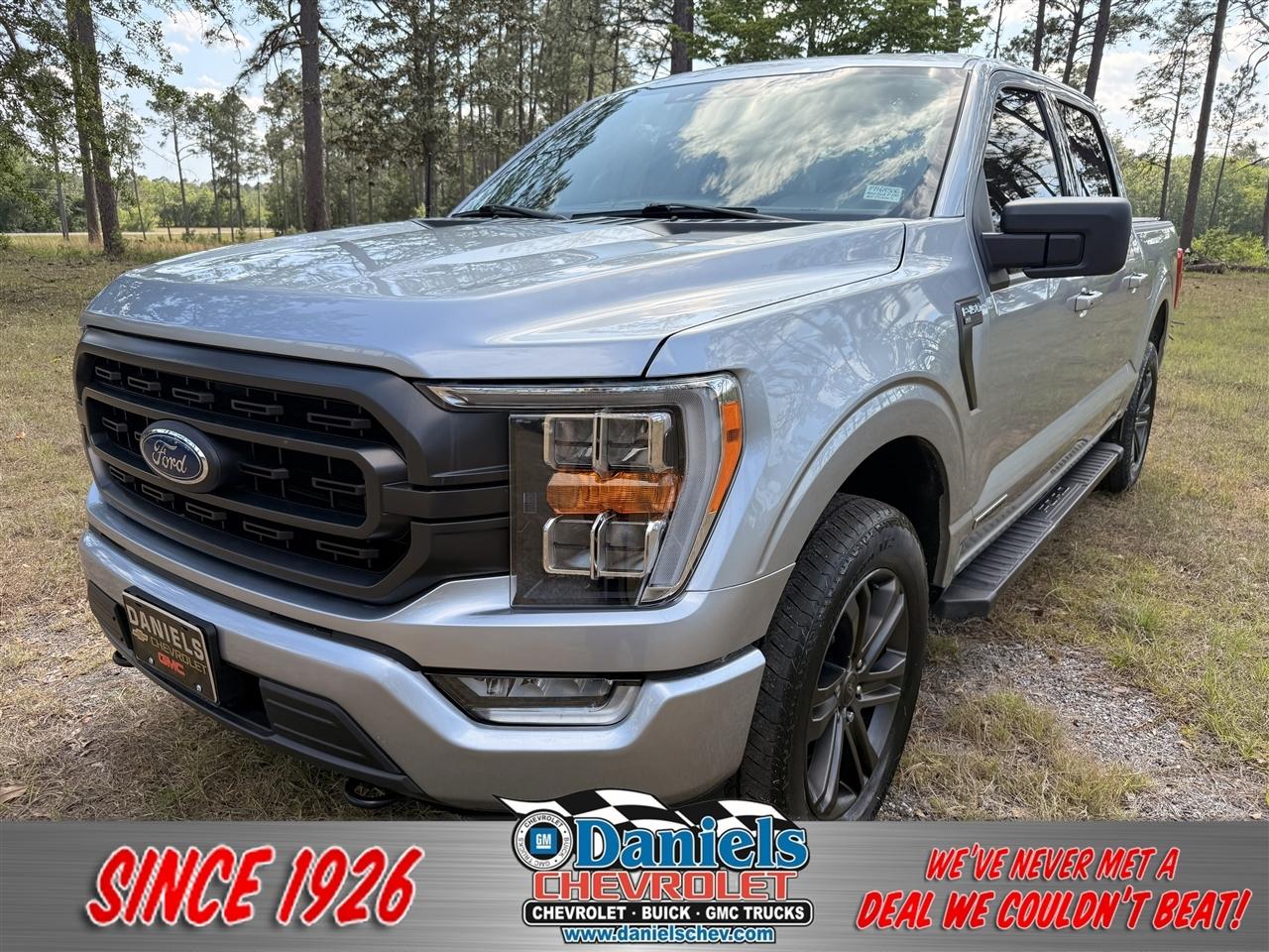 2022 Ford F-150 XL 4WD SuperCrew 5.5' Box