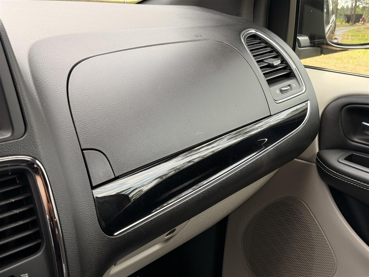 Dodge Grand Caravan SXT Wagon 2019