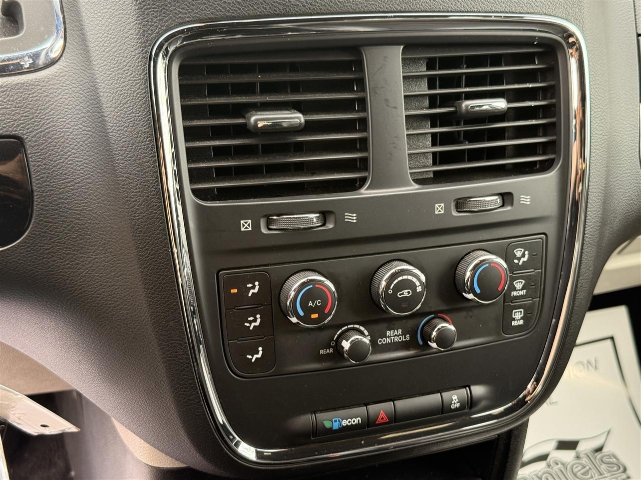 Dodge Grand Caravan SXT Wagon 2019