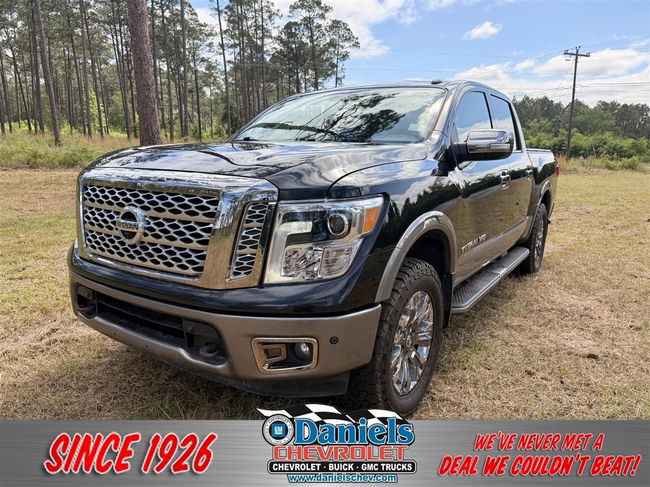 2018 Nissan Titan 4x4 Crew Cab S