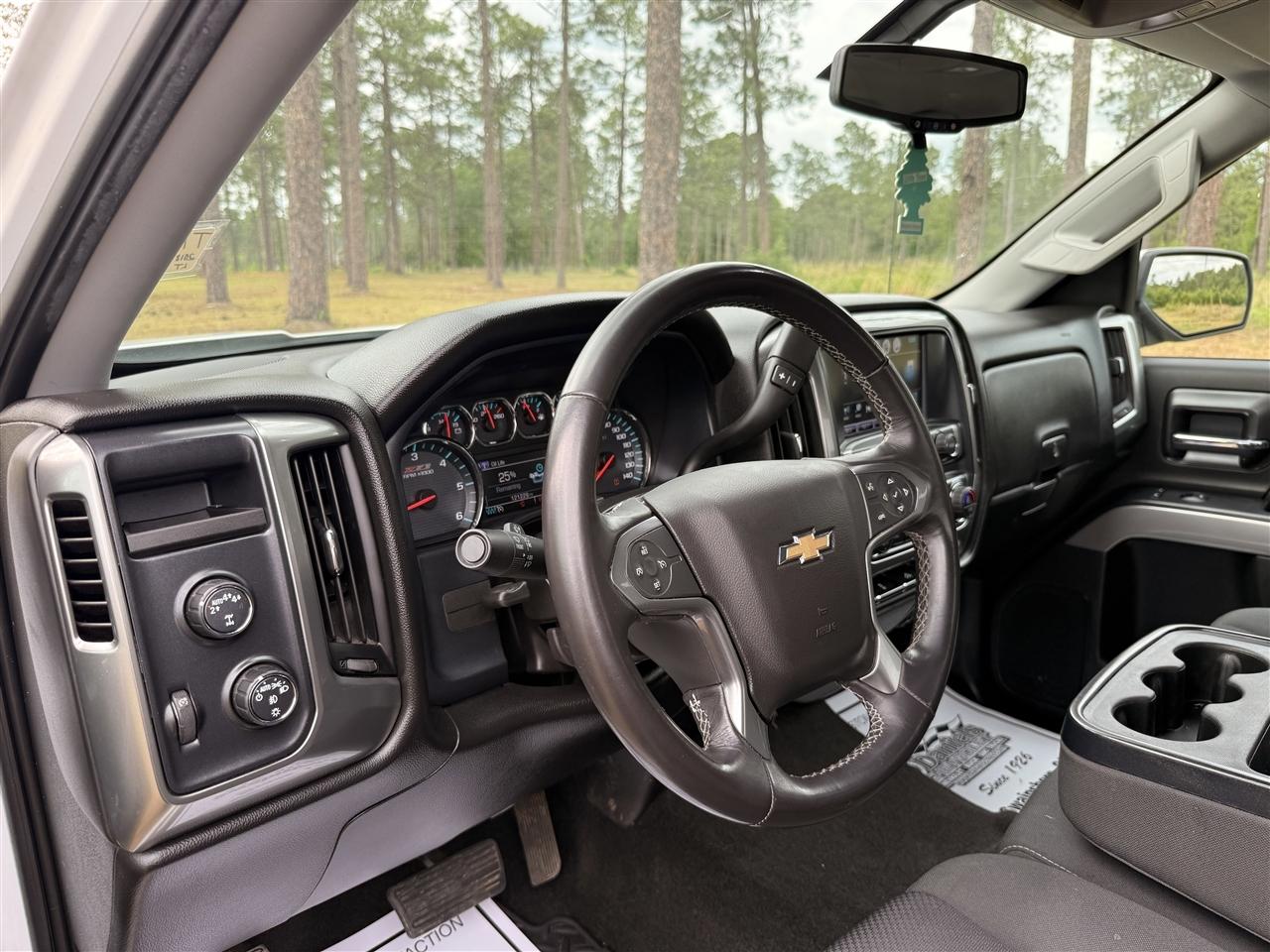Chevrolet Silverado 1500 4WD Double Cab 143.5" LT w/2LT 2018