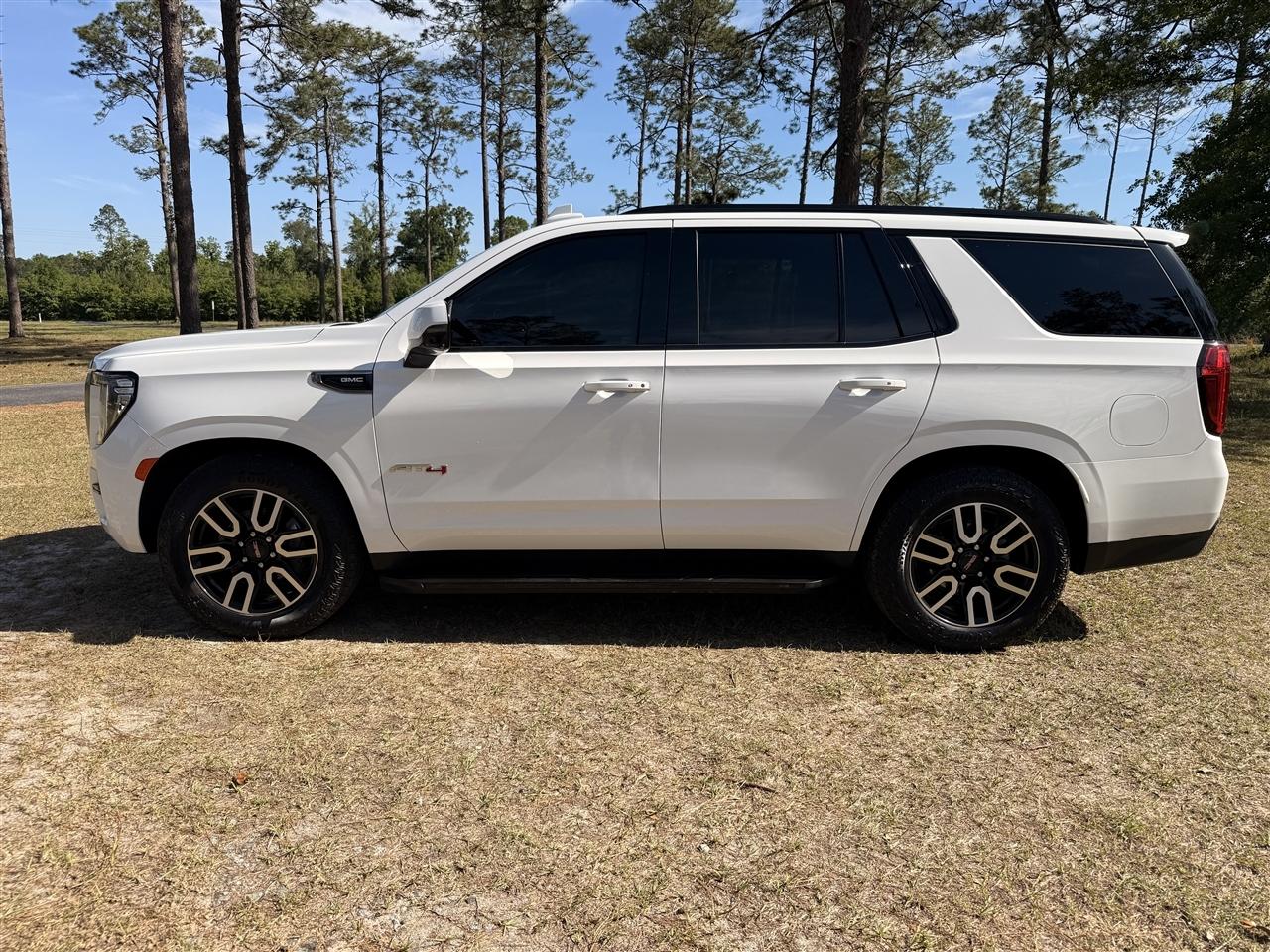 GMC Yukon 4WD 4dr AT4 2023