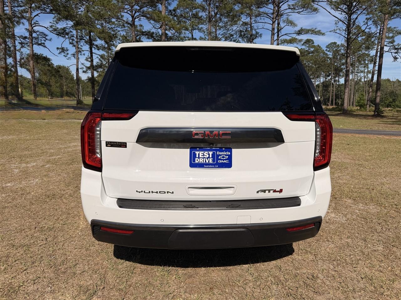 GMC Yukon 4WD 4dr AT4 2023