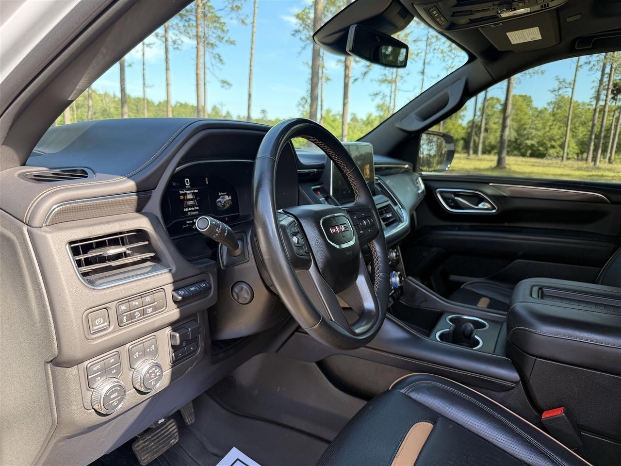 GMC Yukon 4WD 4dr AT4 2023