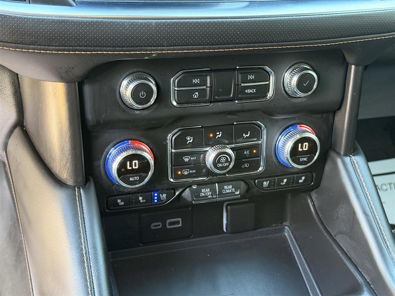 GMC Yukon 4WD 4dr AT4 2023