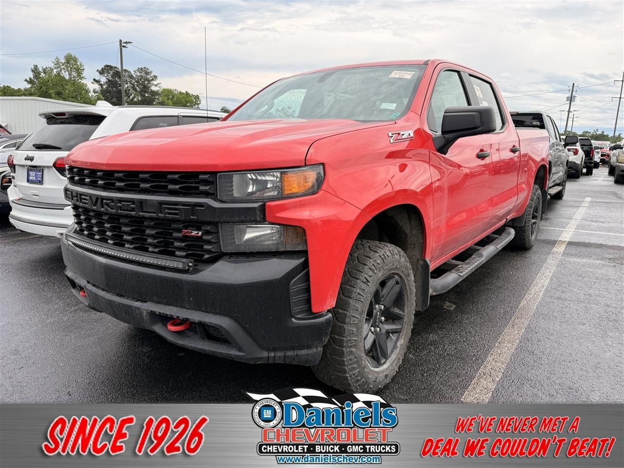 2020 Chevrolet Silverado 1500 4WD Crew Cab 157" Custom Trail Boss