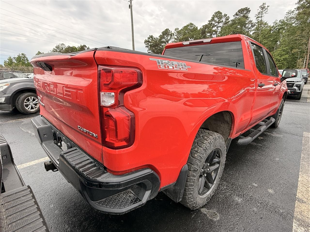 Chevrolet Silverado 1500 4WD Crew Cab 157" Custom Trail Boss 2020