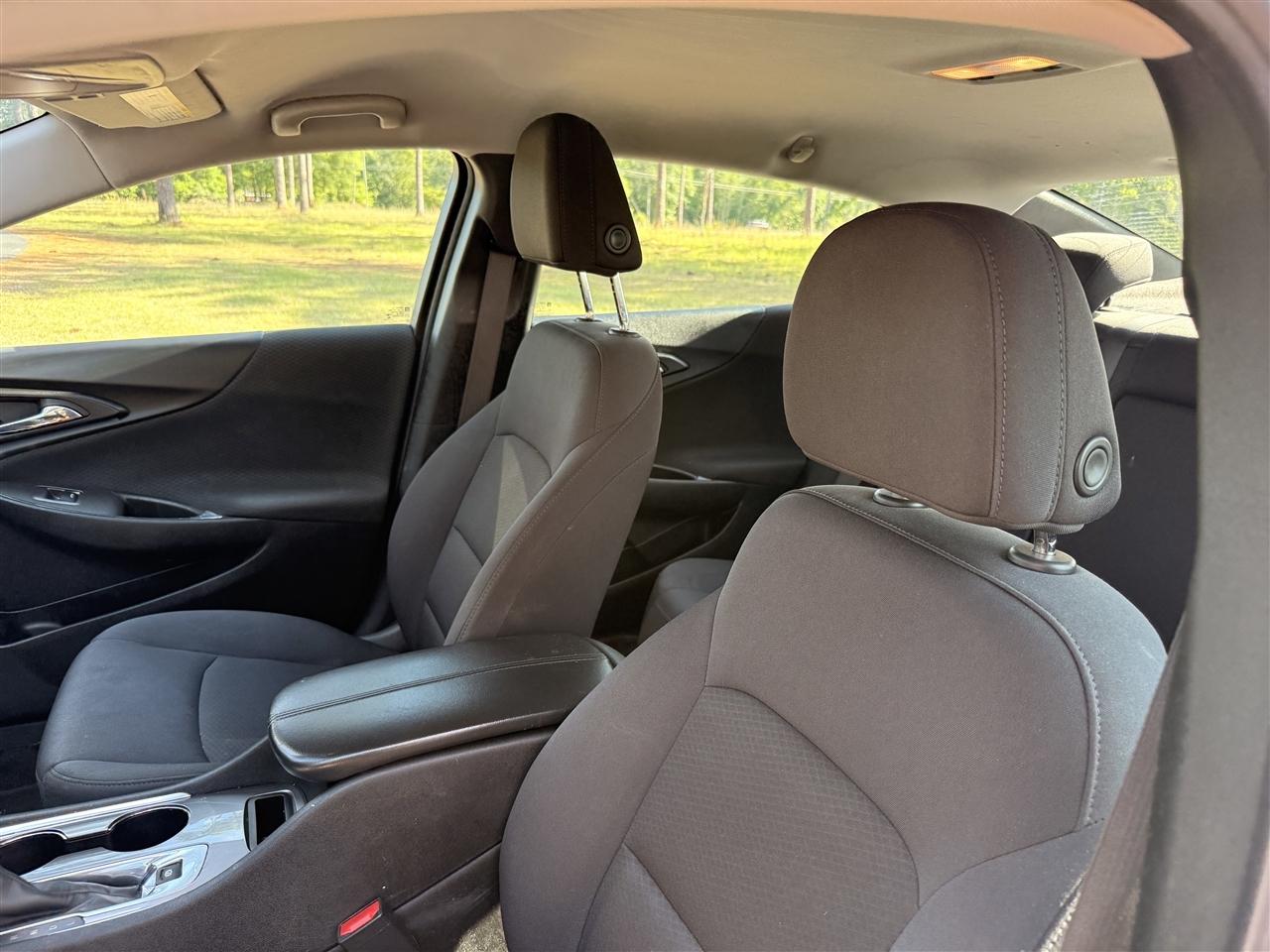 Chevrolet Malibu 4dr Sdn LT 2022