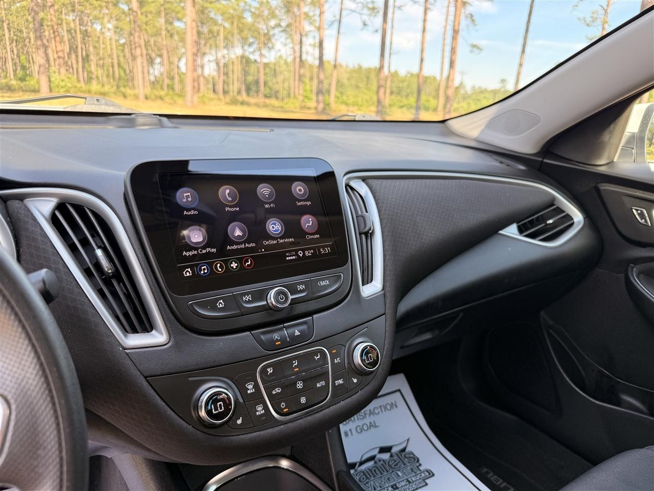 Chevrolet Malibu 4dr Sdn LT 2022