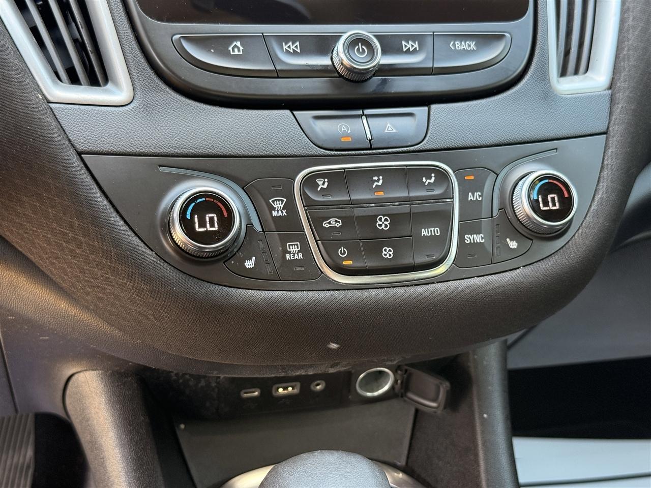 Chevrolet Malibu 4dr Sdn LT 2022