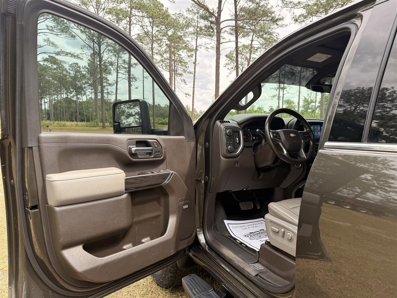 Chevrolet Silverado 2500HD 4WD Crew Cab 159" LTZ 2022