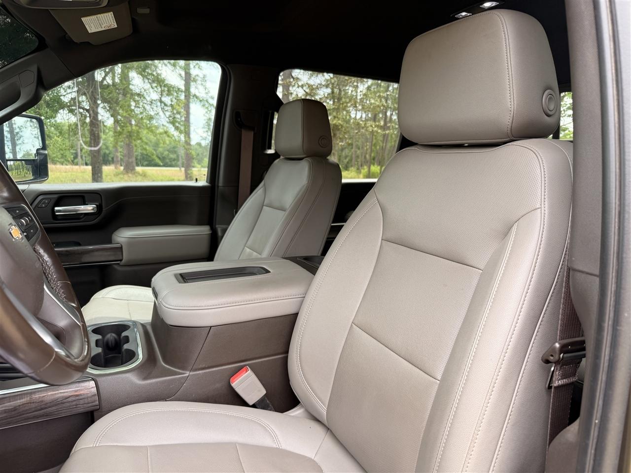 Chevrolet Silverado 2500HD 4WD Crew Cab 159" LTZ 2022