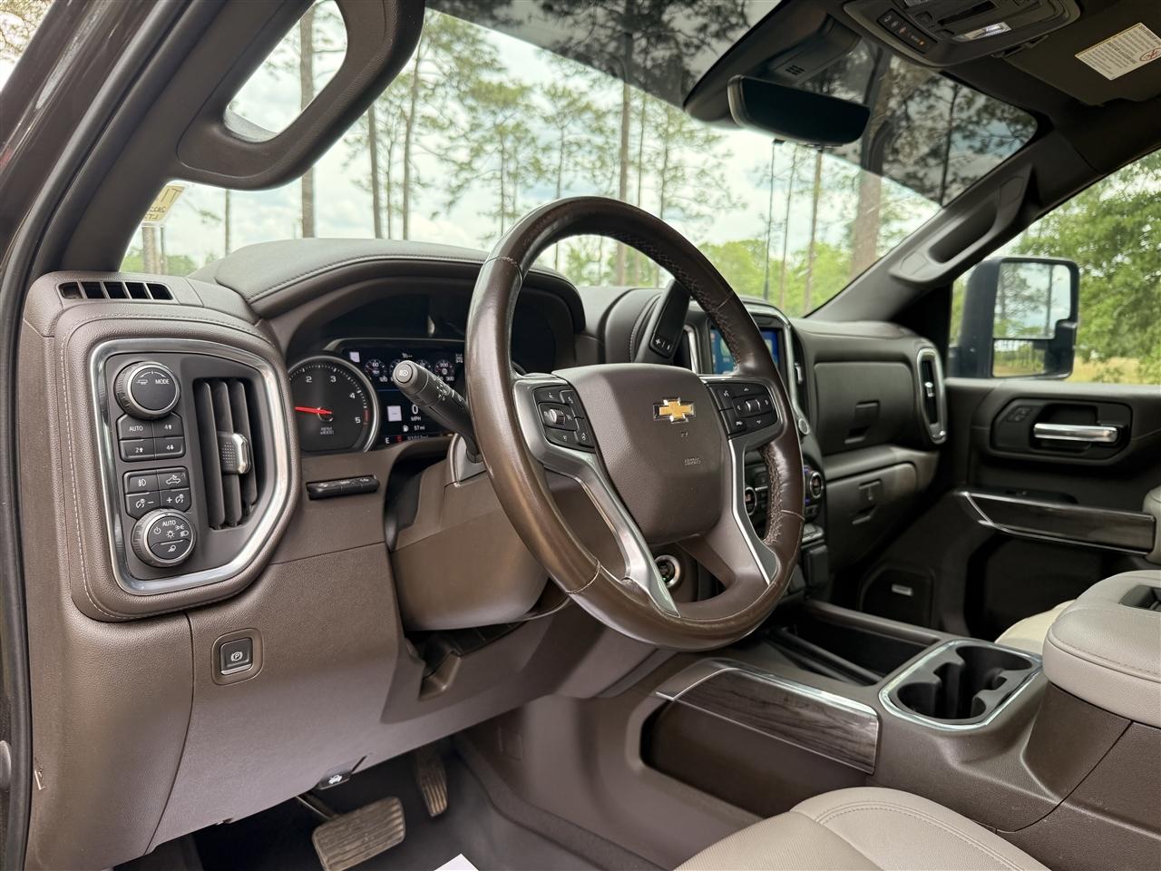 Chevrolet Silverado 2500HD 4WD Crew Cab 159" LTZ 2022