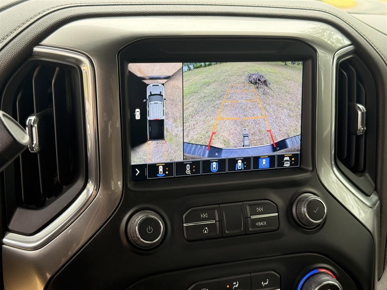 Chevrolet Silverado 2500HD 4WD Crew Cab 159" LTZ 2022