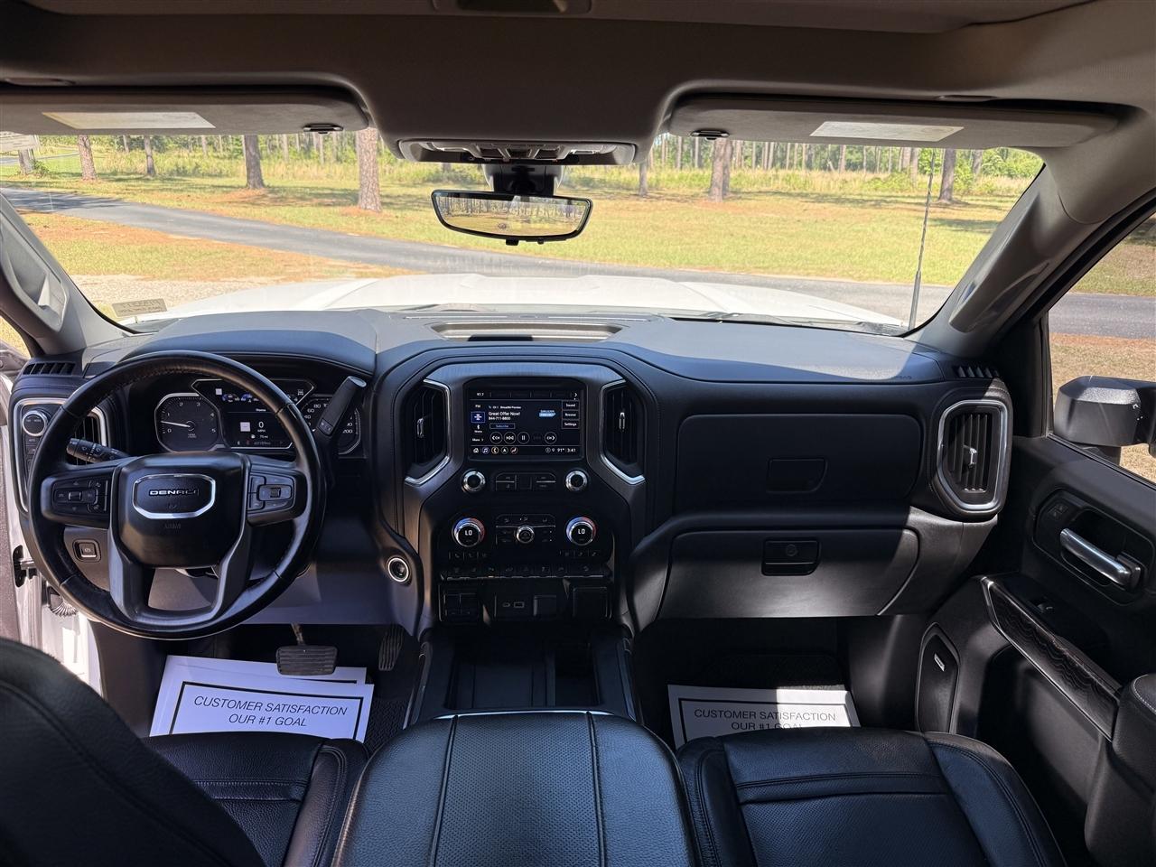 GMC Sierra 2500HD 4WD Crew Cab 159" Denali 2023