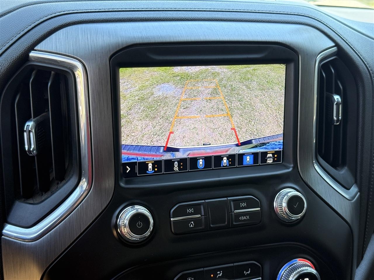 GMC Sierra 2500HD 4WD Crew Cab 159" Denali 2023