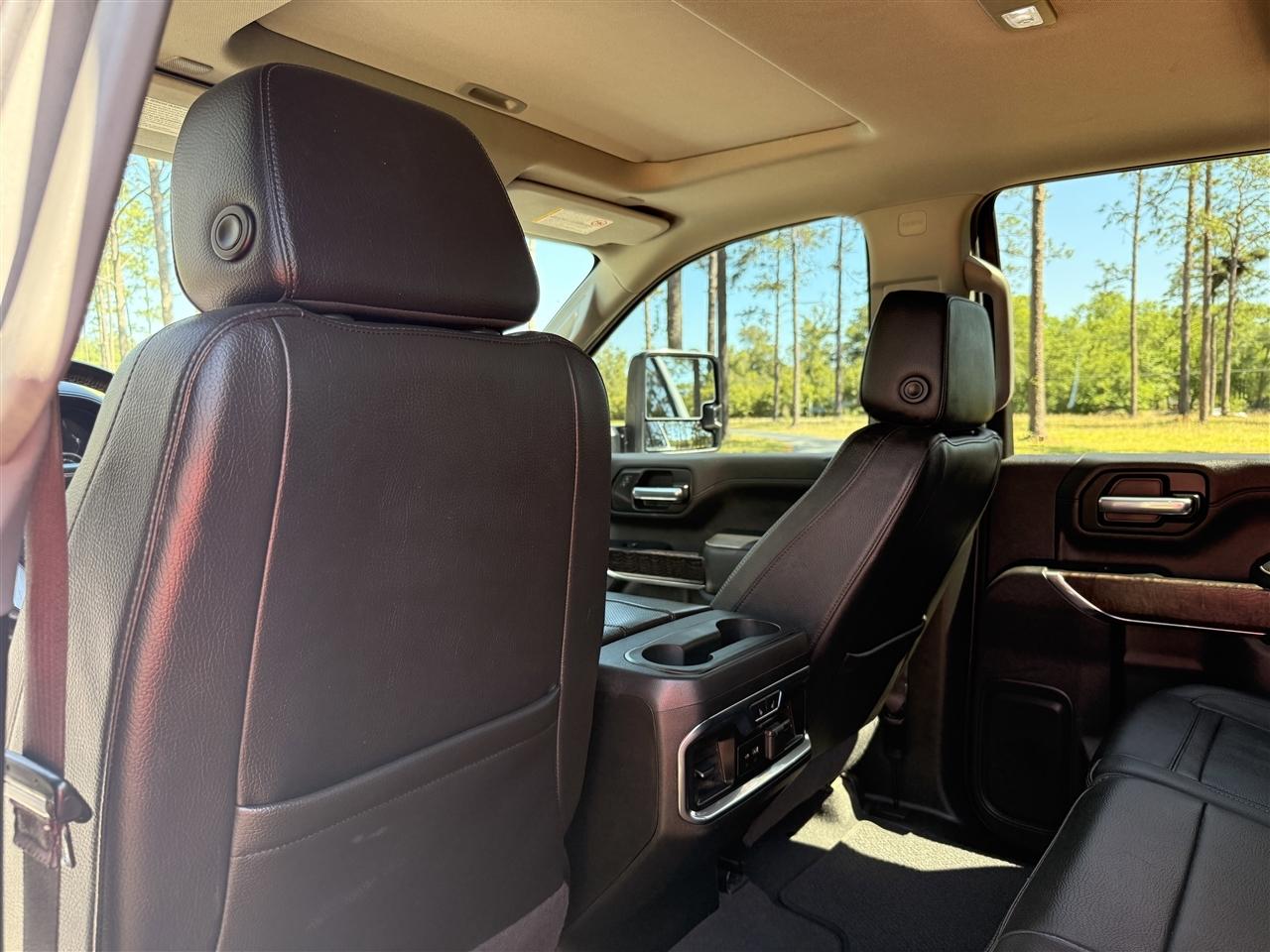 GMC Sierra 2500HD 4WD Crew Cab 159" Denali 2023