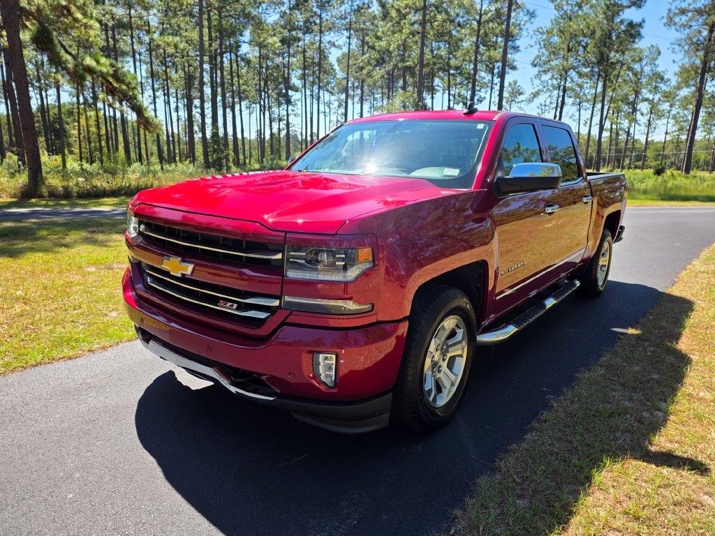 2018 Chevrolet Silverado 1500 4WD Crew Cab 143.5" LTZ w/2LZ