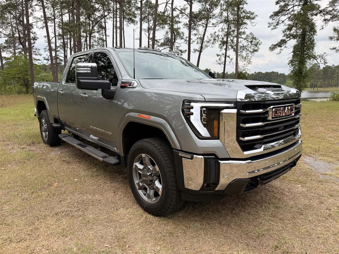 GMC Sierra 3500HD 4WD Crew Cab 159" SLT 2025