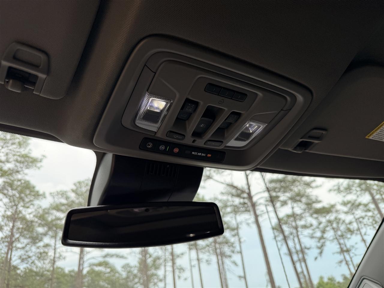 GMC Sierra 3500HD 4WD Crew Cab 159" SLT 2025