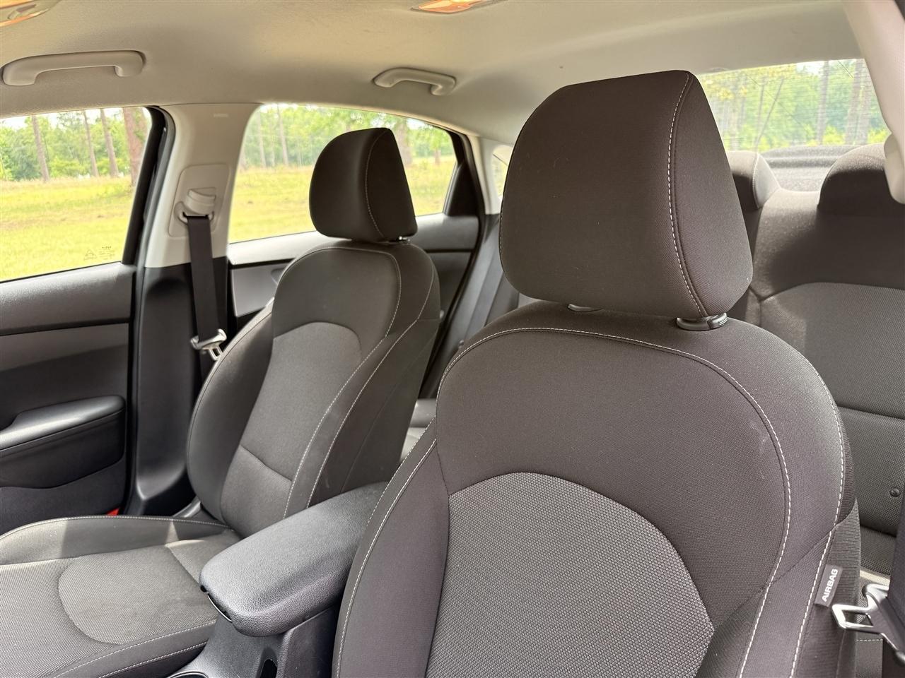 Kia Forte LX IVT 2024