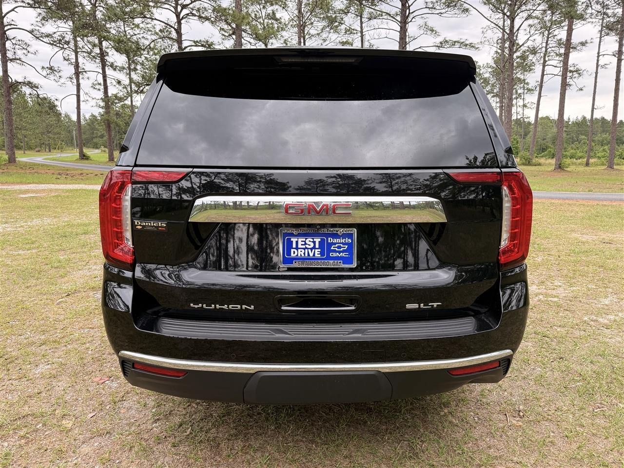 GMC Yukon 4WD 4dr SLT 2023