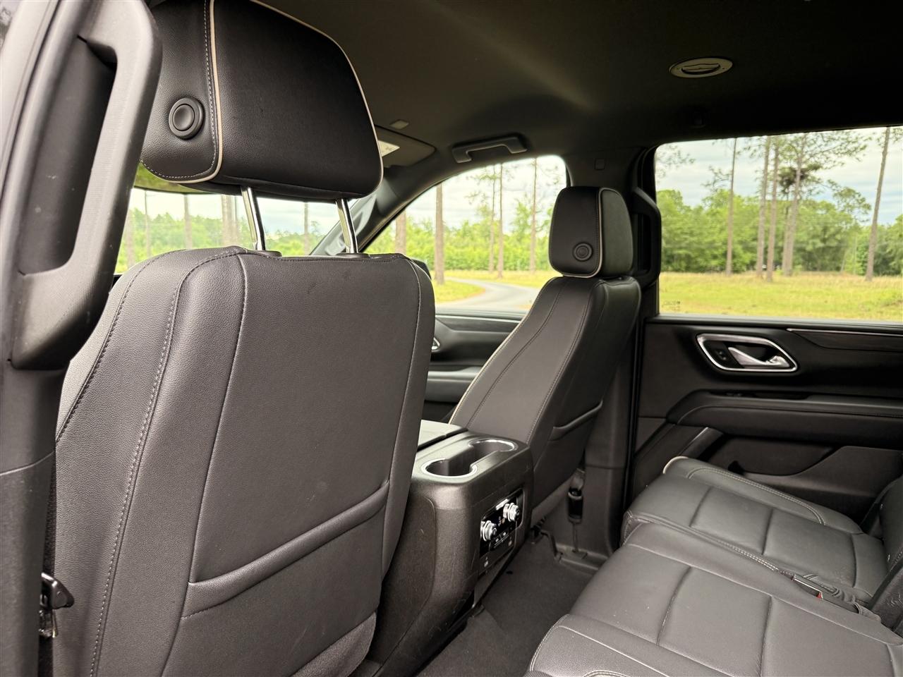 GMC Yukon 4WD 4dr SLT 2023