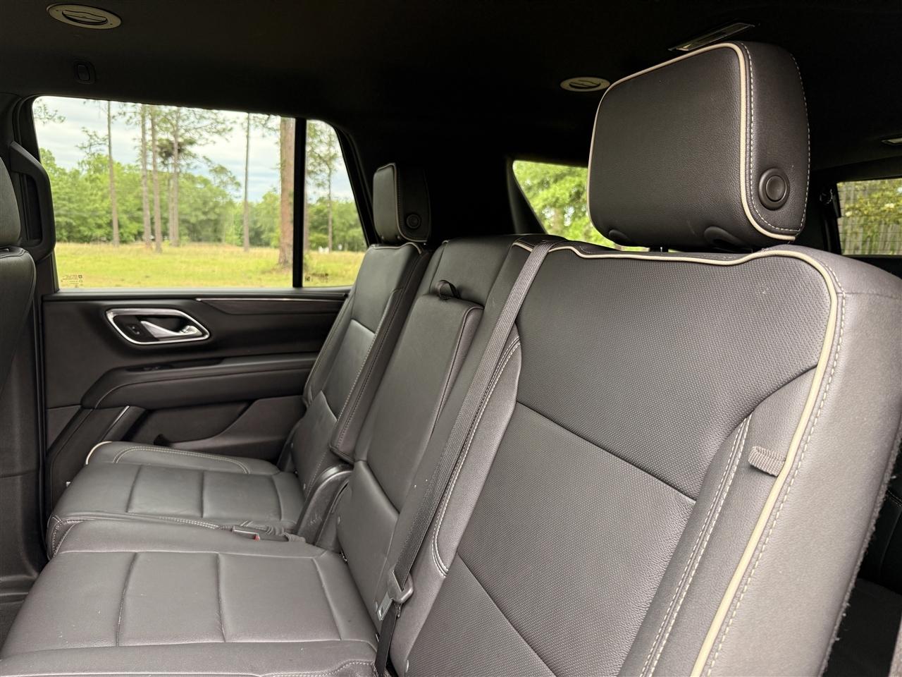 GMC Yukon 4WD 4dr SLT 2023