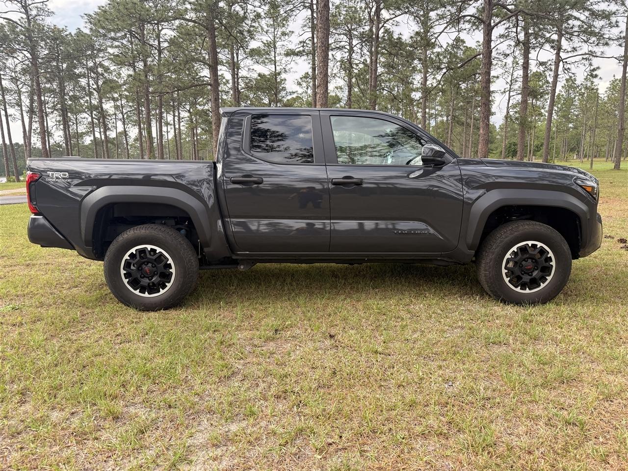 Toyota Tacoma 4WD TRD Off Road Double Cab 5' Bed MT (Natl) 2024