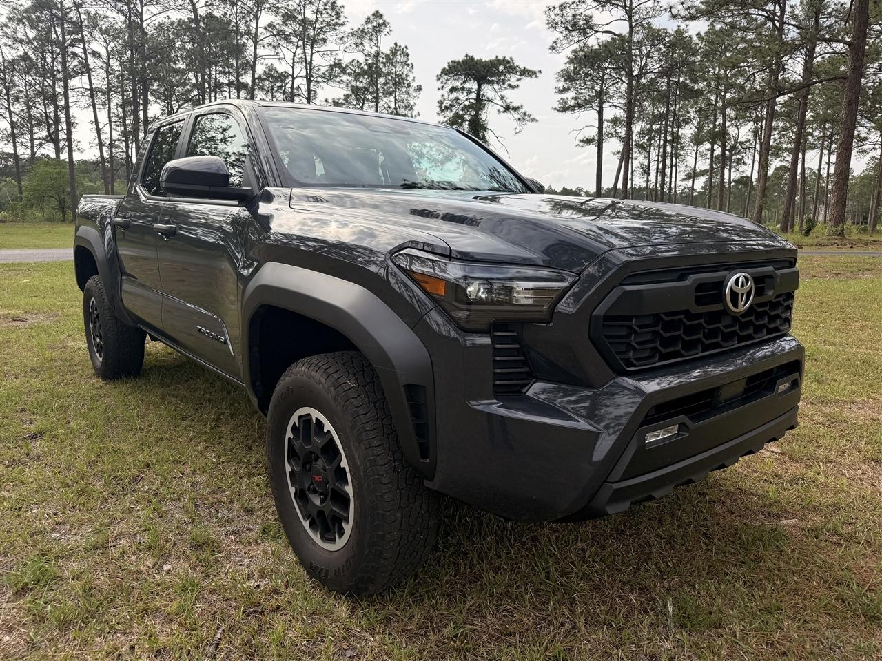 Toyota Tacoma 4WD TRD Off Road Double Cab 5' Bed MT (Natl) 2024