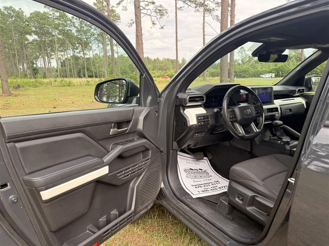 Toyota Tacoma 4WD TRD Off Road Double Cab 5' Bed MT (Natl) 2024