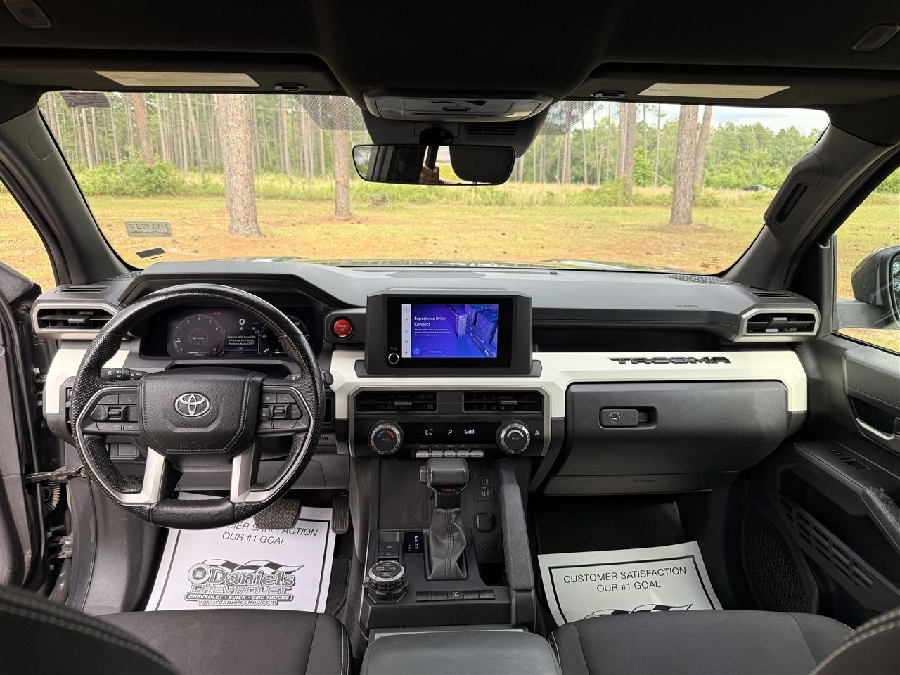 Toyota Tacoma 4WD TRD Off Road Double Cab 5' Bed MT (Natl) 2024