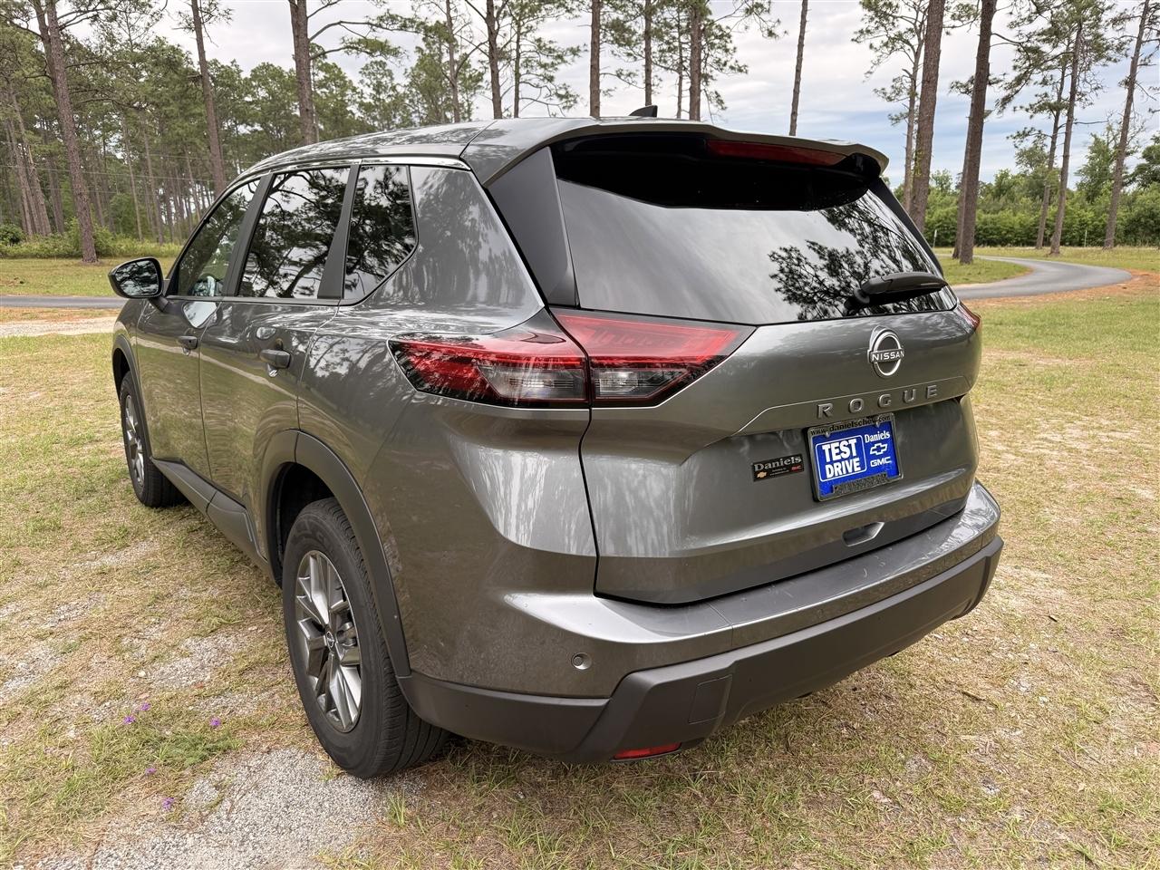 Nissan Rogue FWD S 2024