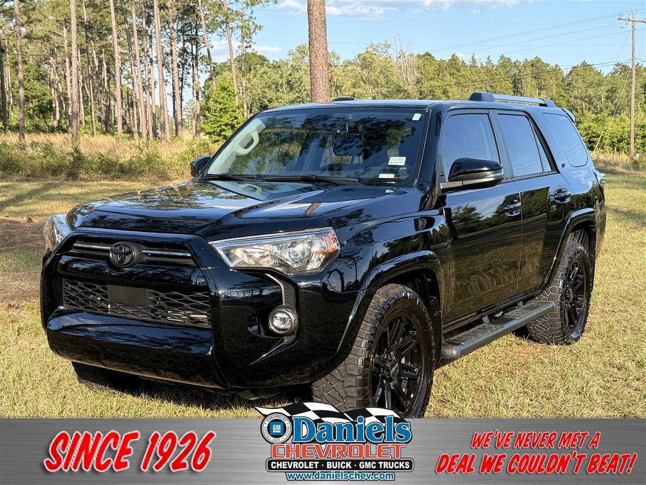 Toyota 4Runner SR5 Premium 2WD (Natl) 2024