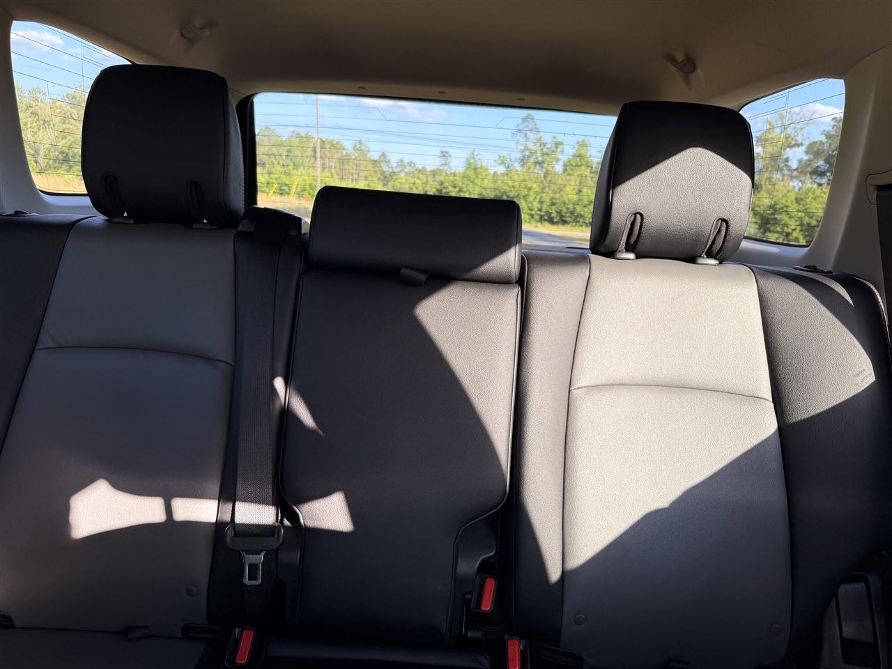 Toyota 4Runner SR5 Premium 2WD (Natl) 2024