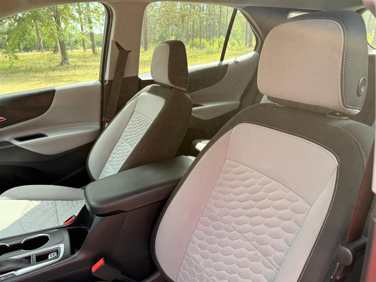 Chevrolet Equinox FWD 4dr LS w/1LS 2021