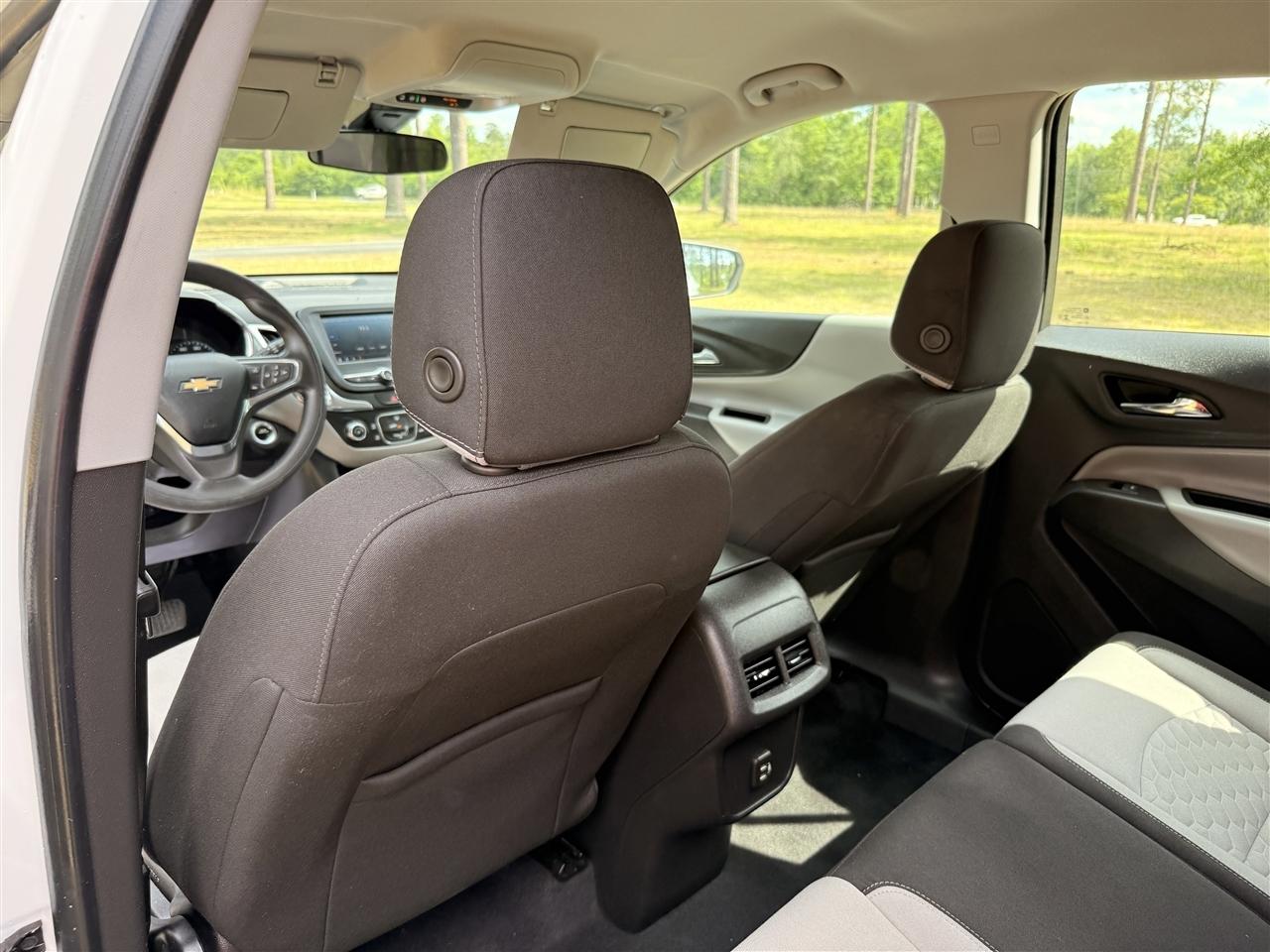 Chevrolet Equinox FWD 4dr LS w/1LS 2021