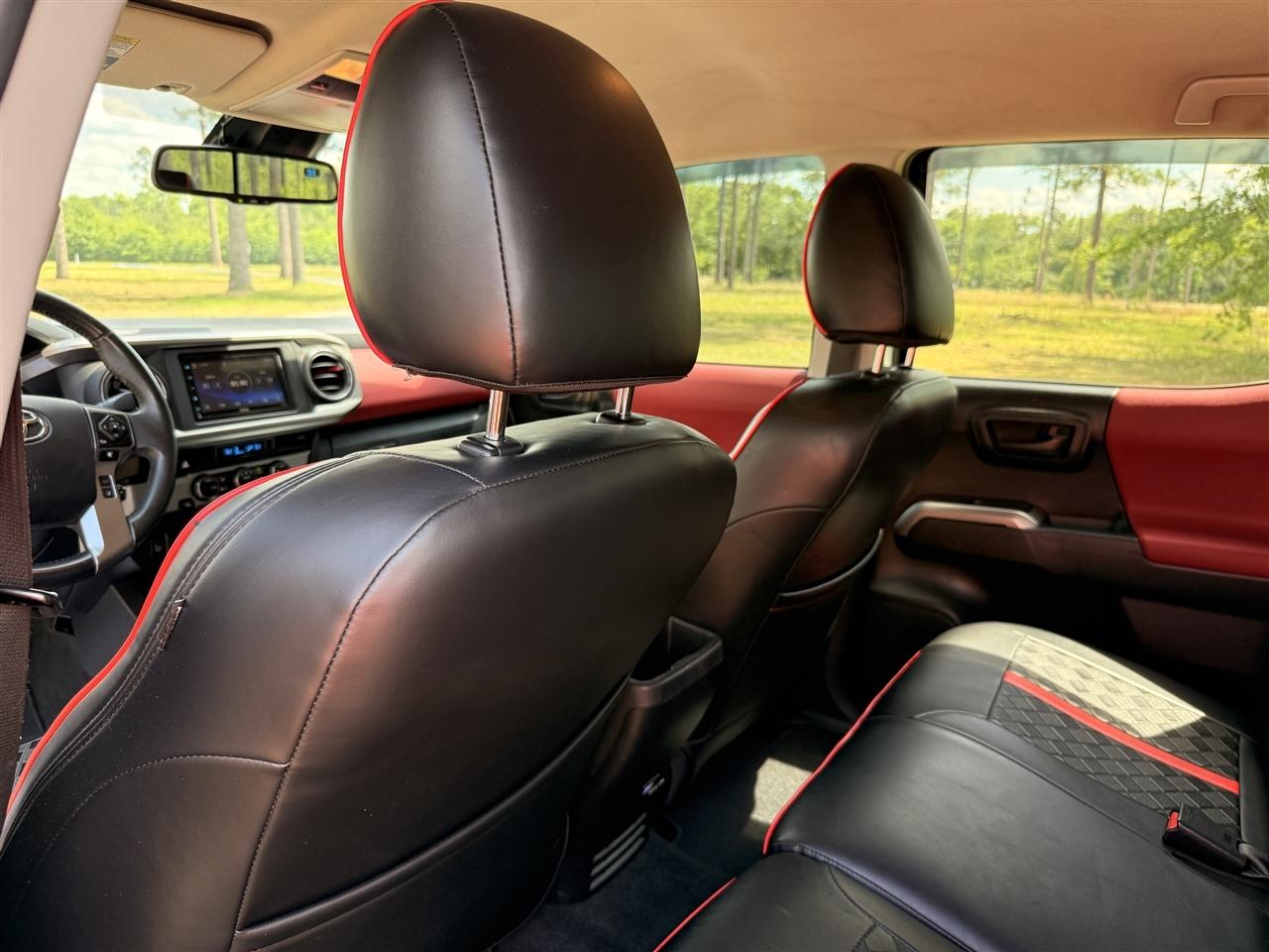 Toyota Tacoma 2WD TRD Off Road Double Cab 5' Bed V6 AT (Natl) 2022