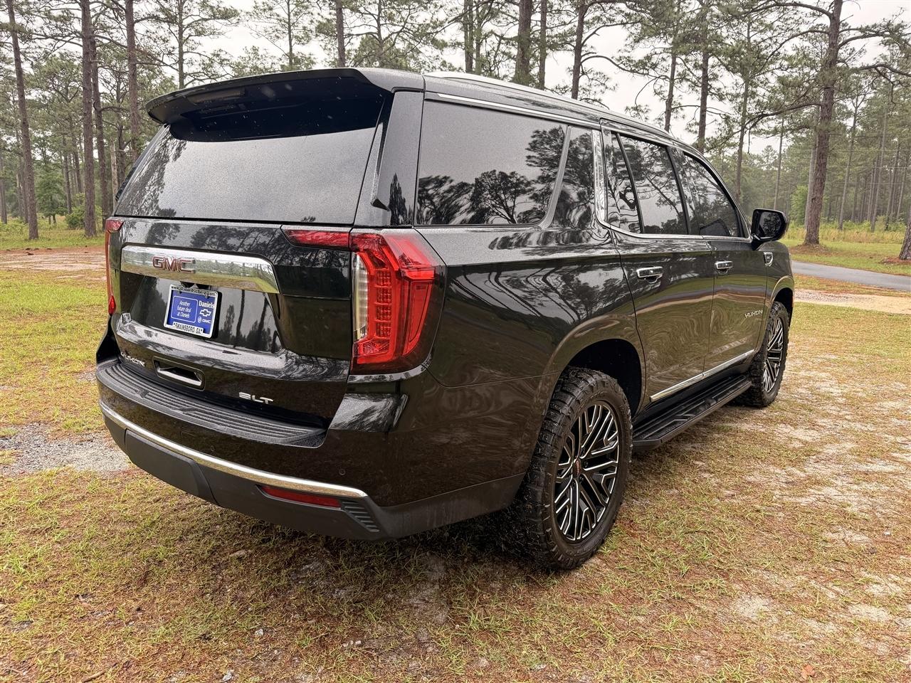 GMC Yukon 2WD 4dr SLT 2023