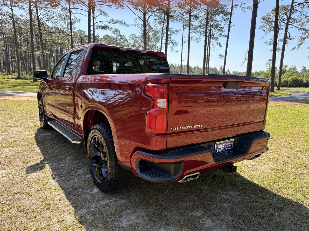 Chevrolet Silverado 1500 4WD Crew Cab 147" RST 2020