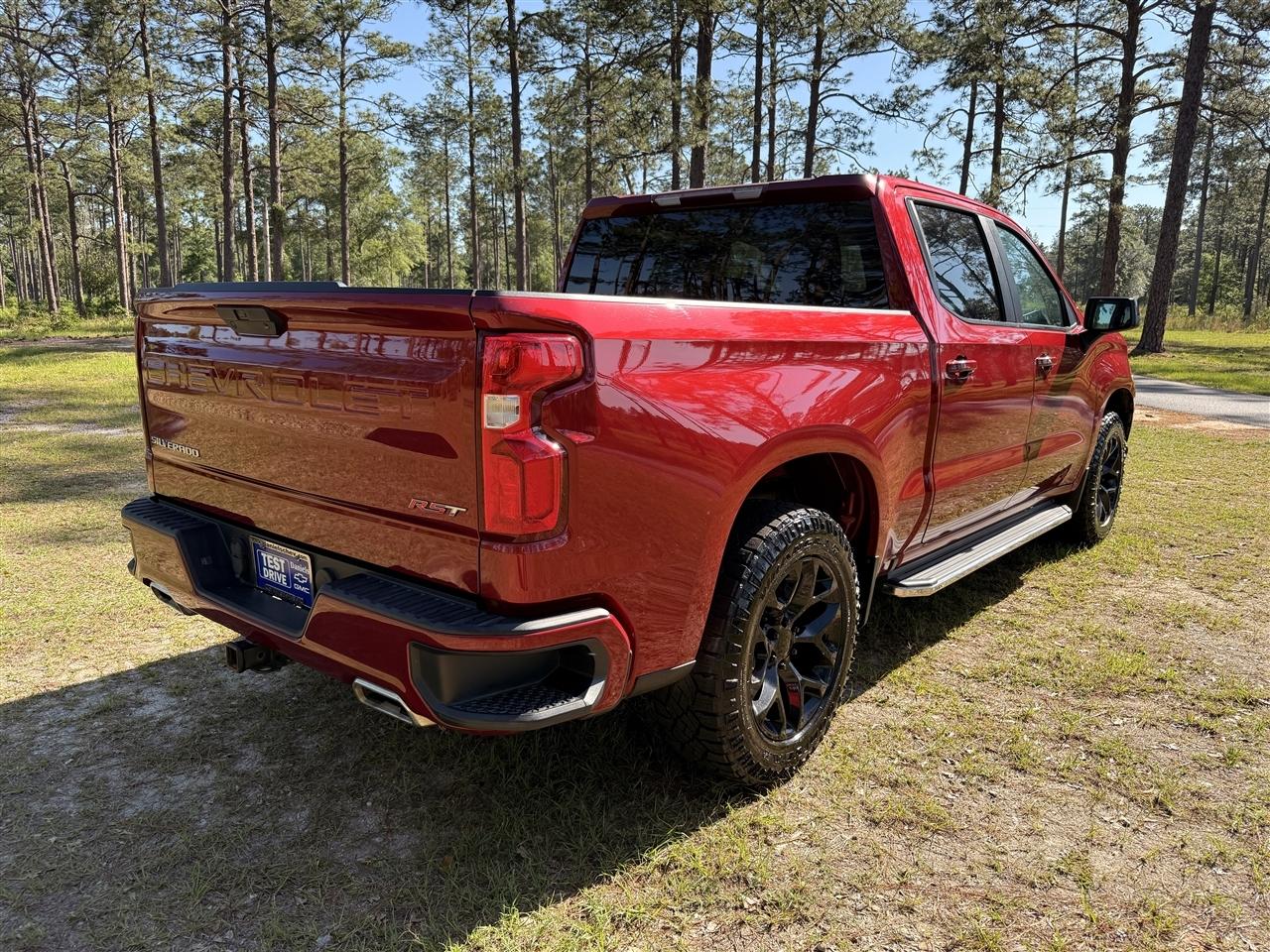Chevrolet Silverado 1500 4WD Crew Cab 147" RST 2020