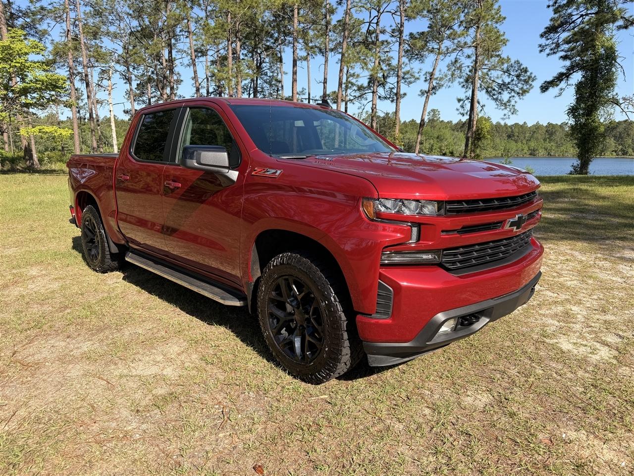 Chevrolet Silverado 1500 4WD Crew Cab 147" RST 2020