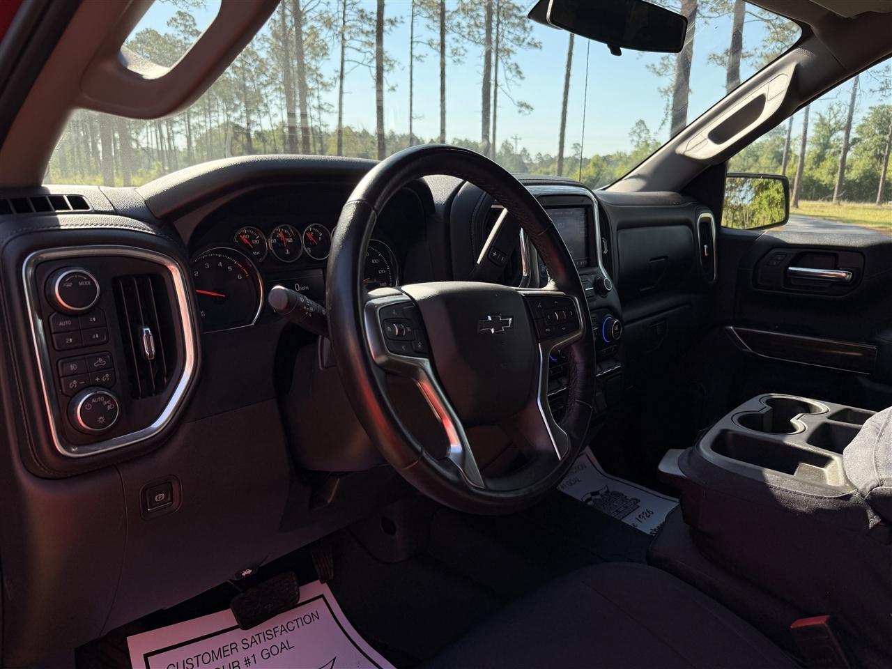 Chevrolet Silverado 1500 4WD Crew Cab 147" RST 2020