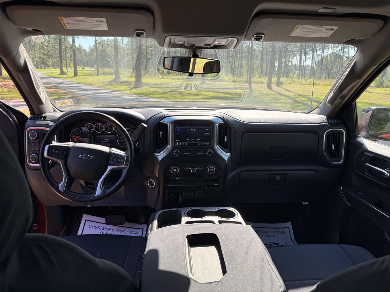 Chevrolet Silverado 1500 4WD Crew Cab 147" RST 2020